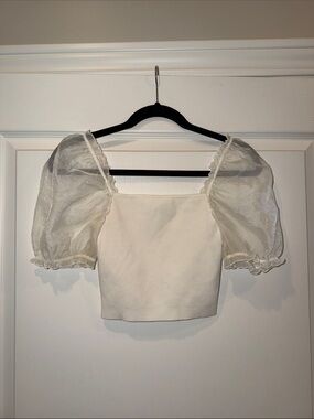 Aritzia Wilfred Ivory Puff Sleeve Square Neck Crop Top